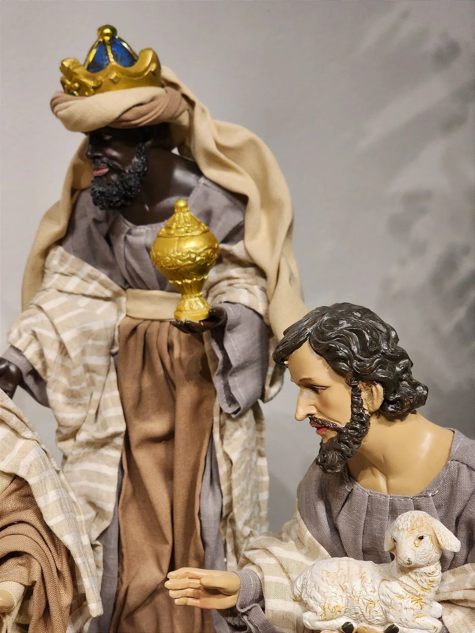 Presépio em Resina com Tecido Natural • 11 Peças • 40cm