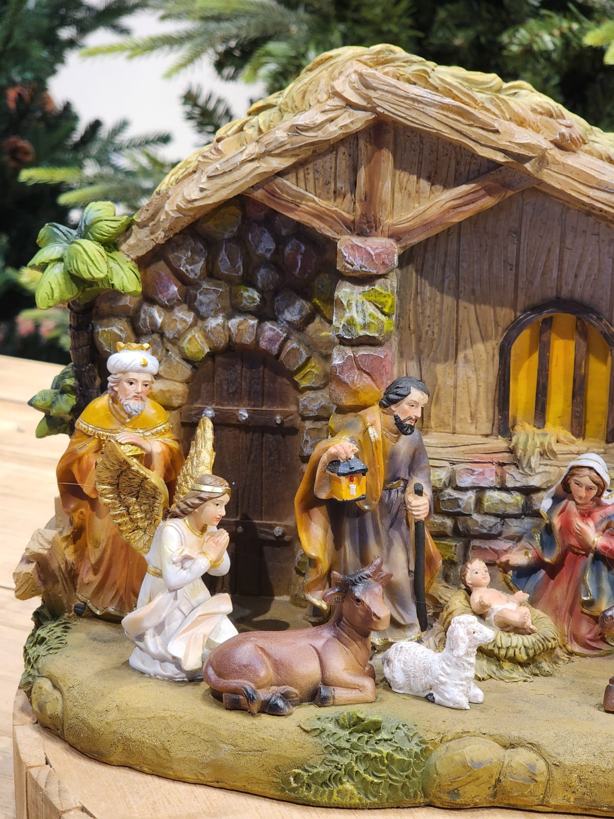 PRESÉPIO EM RESINA - PEÇA COM SOM