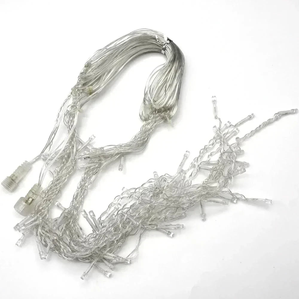 Cortina de Luzes LED Natalinas – Encanto e Magia para sua Casa