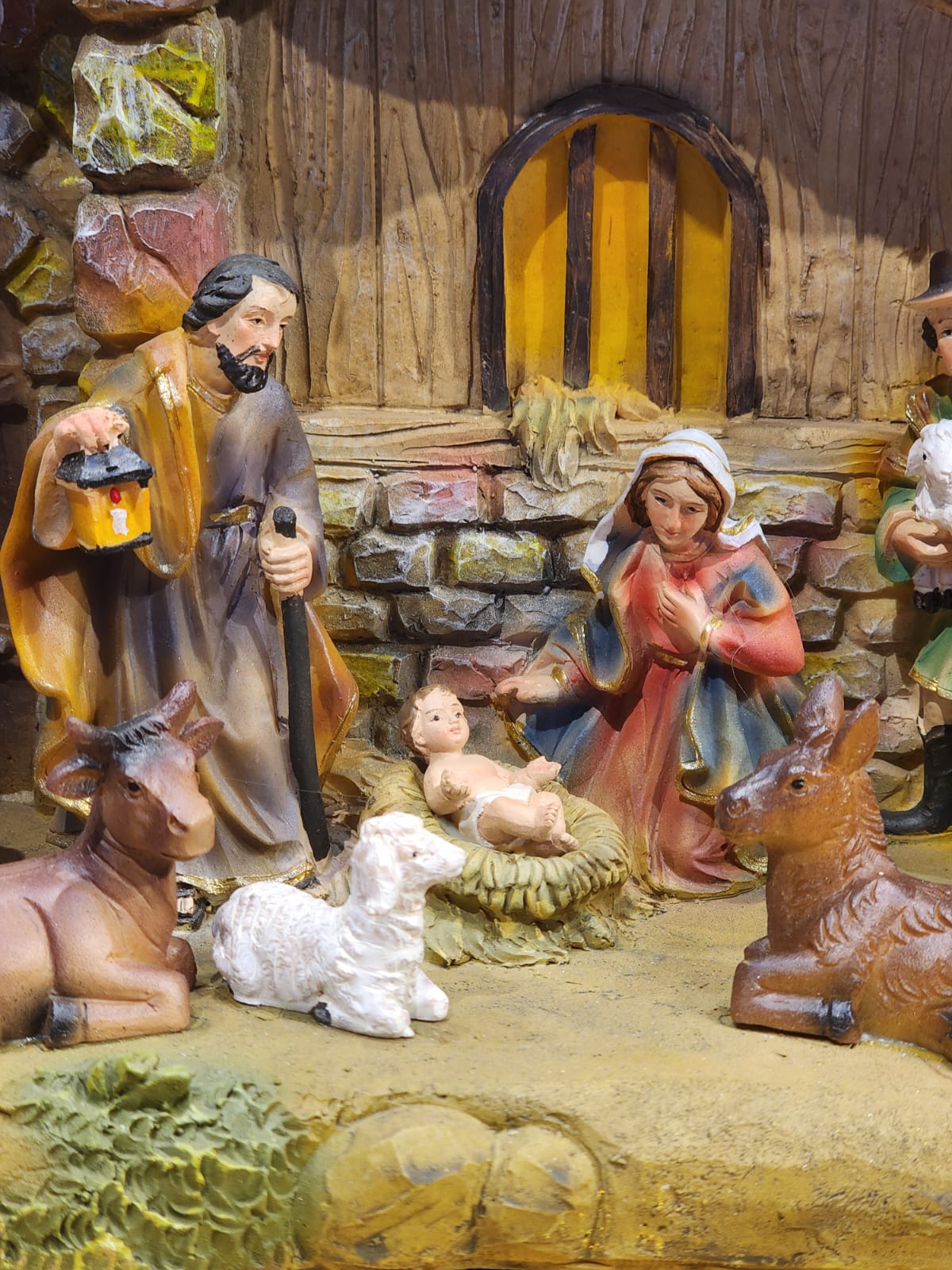 PRESÉPIO EM RESINA - PEÇA COM SOM